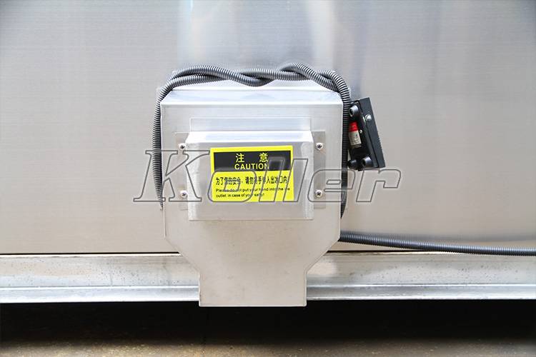 ice outlet for ice cube machine